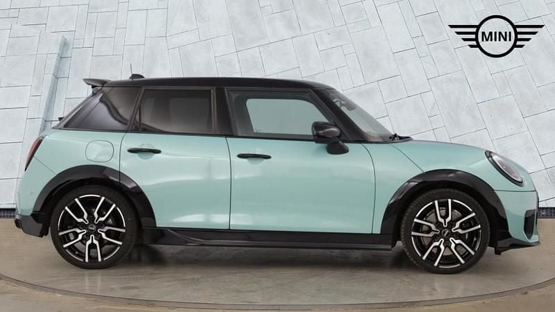 Used Mini Cooper S Hatch 201 HP (147 kW) 2025 Green Hatchback