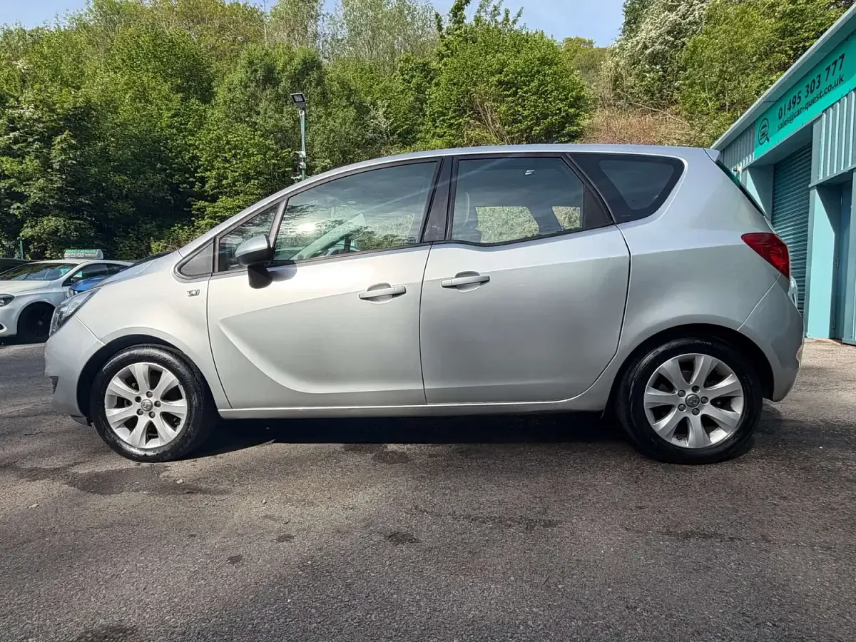 Used Vauxhall Meriva 2015 Silver MPV