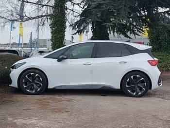 Used Cupra Born e-Boost 169 kW (230 HP) 2024 White Hatchback
