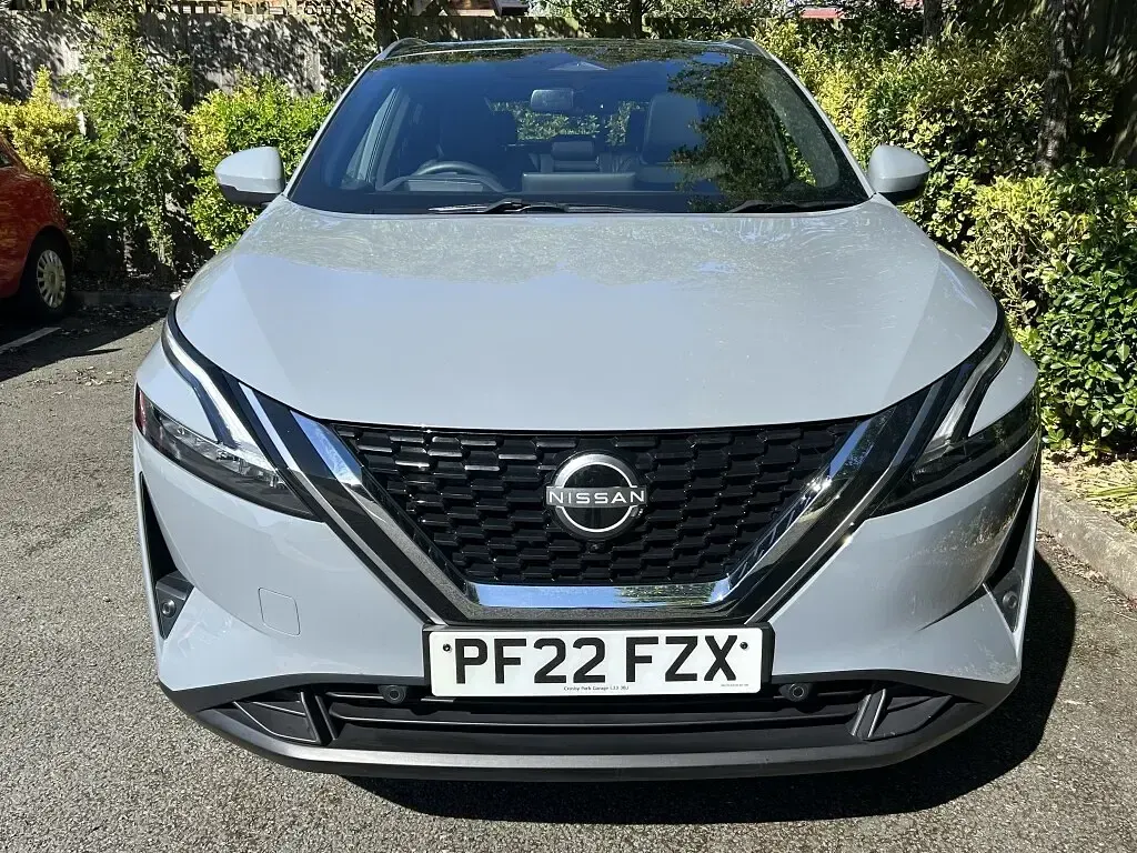 Used Nissan Qashqai Tekna 158 HP (116 kW) 2022 Grey SUV