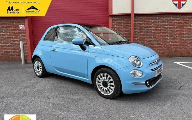 Used Fiat 500 Lounge 69 HP (50 kW) 2017 Hatchback