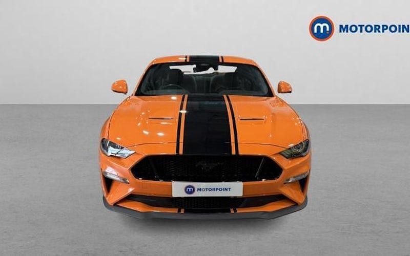 Used Ford Mustang GT 450 HP (330 kW) 2021 Orange Coupe