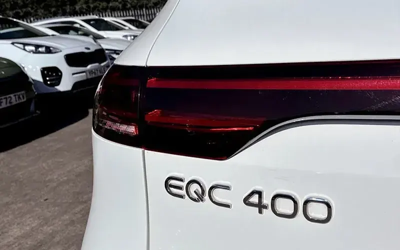 Used Mercedes EQC400 AMG line 300 kW (408 HP) 2020 White SUV