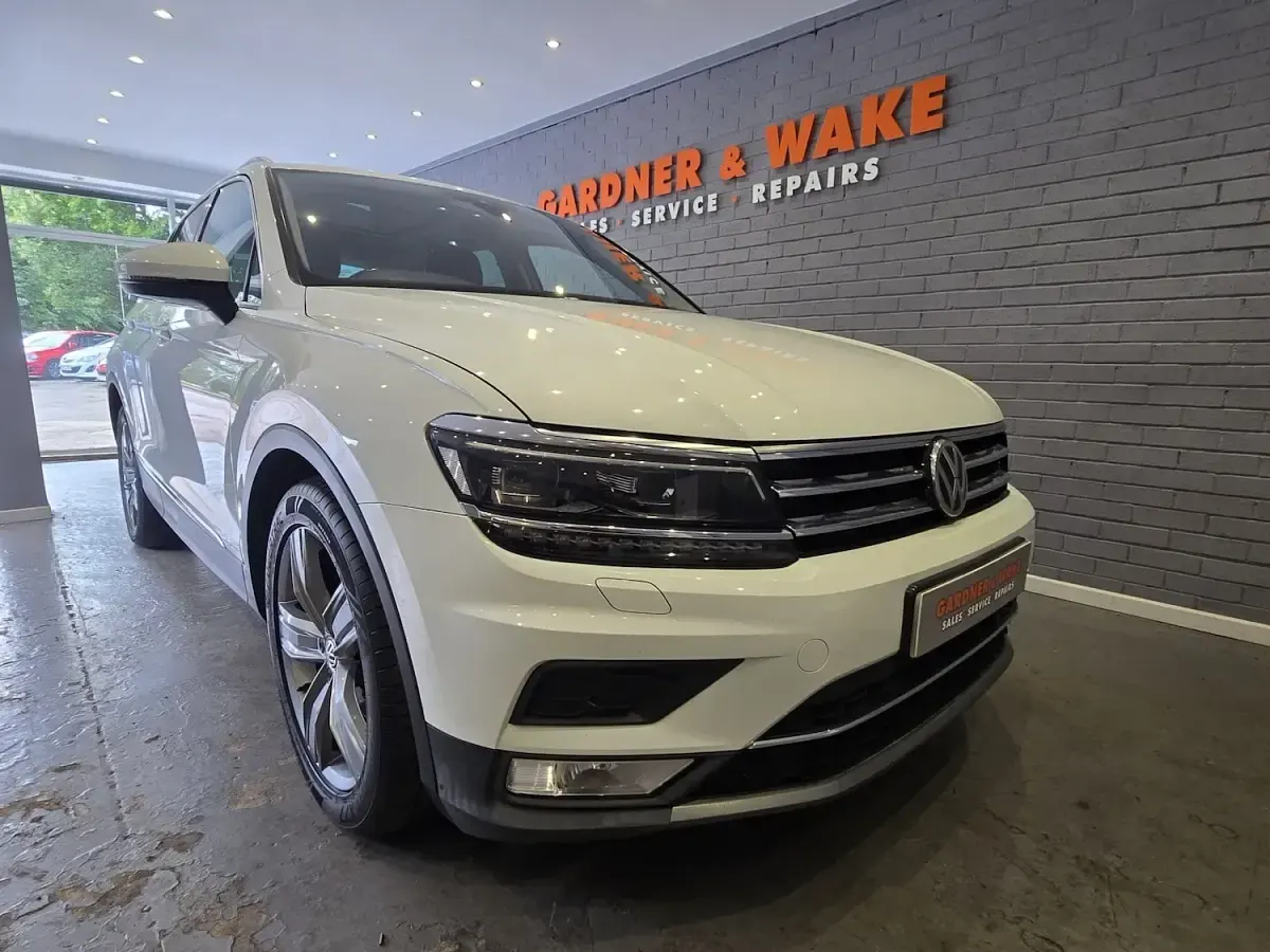 Used VW Tiguan SEL 150 HP (110 kW) 2016 White SUV