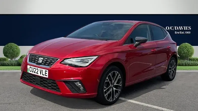 Used Seat Ibiza XCELLENCE Lux 110 HP (80 kW) 2022 Red Hatchback