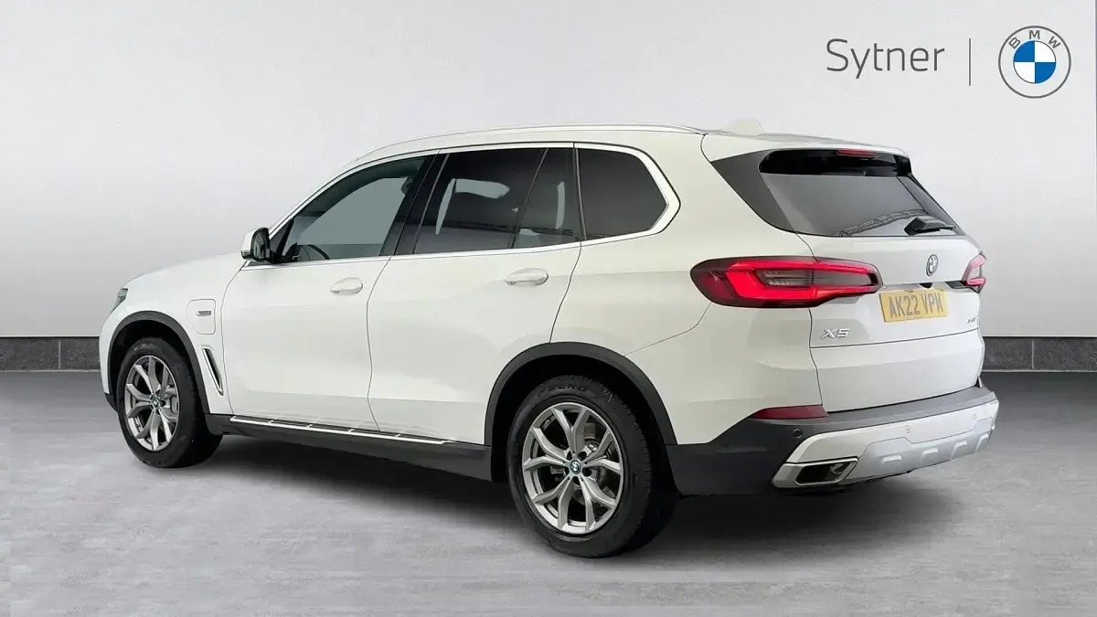 Used BMW X5 xLine 389 HP (286 kW) 2022 White SUV