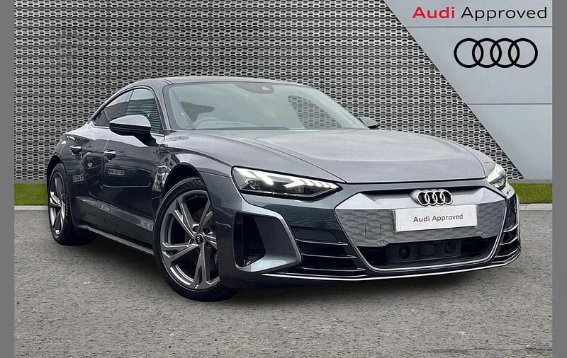 Used Audi e-tron GT quattro Comfort 384 kW (523 HP) 2022 Grey Sedan