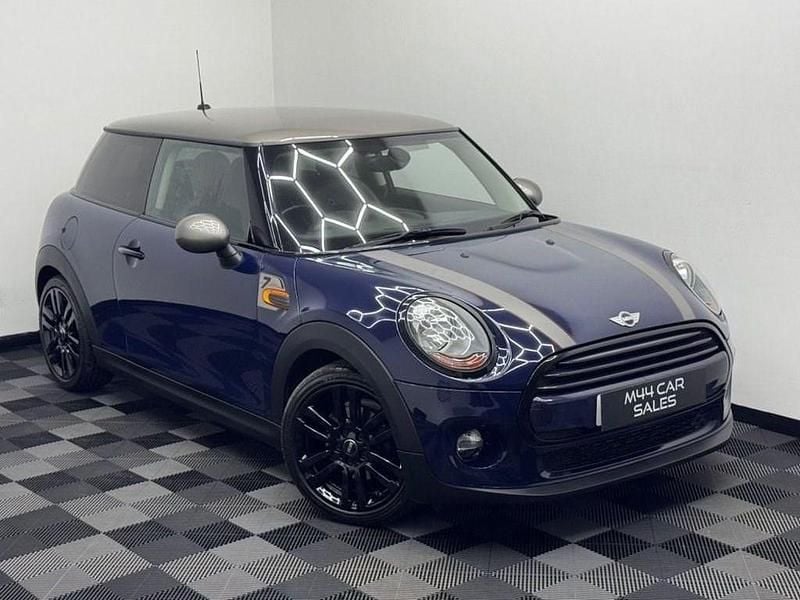 Blue Used 2017 Mini Cooper Hatch Hatchback | £9,650 (Good price) - Image 1/4