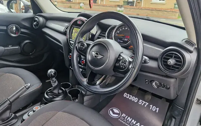 Used Mini Cooper Hatch 116 HP (85 kW) 2016 Grey Hatchback