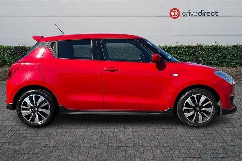 Used Suzuki Swift 90 HP (66 kW) 2019 Red Hatchback