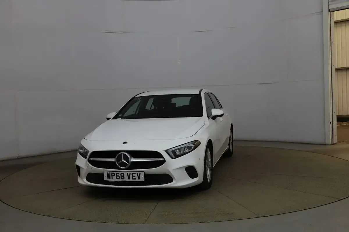 Used Mercedes A180 Executive 2018 White Hatchback