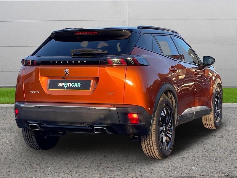 Used Peugeot 2008 GT 129 HP (94 kW) 2022 Orange SUV