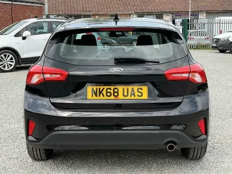 Used Ford Focus Zetec 2018 Black Hatchback