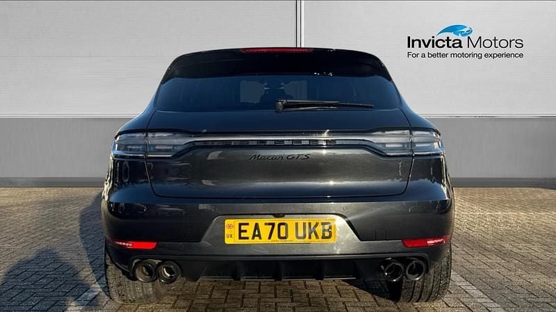 Used Porsche Macan 380 HP (279 kW) 2021 Volcano grey metallic SUV