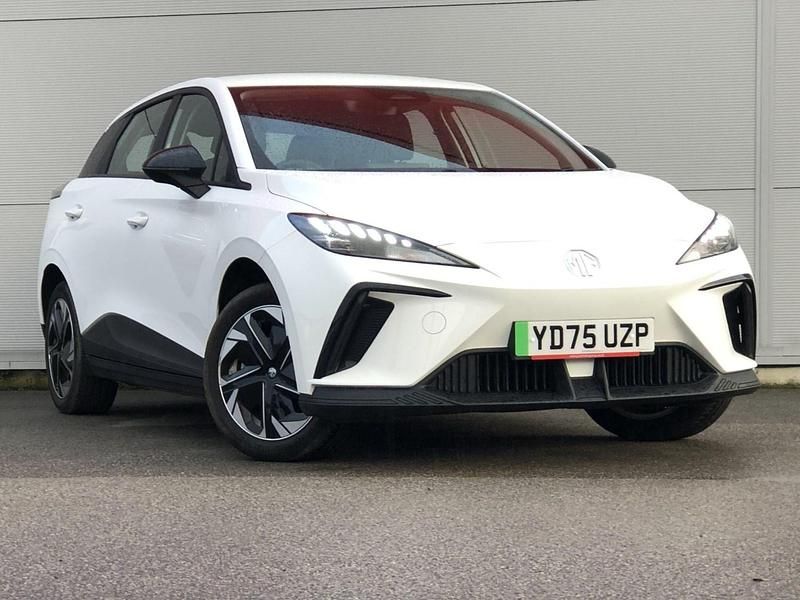 Used MG MG4 EV SE 49 kW (67 HP) 2025 White Hatchback