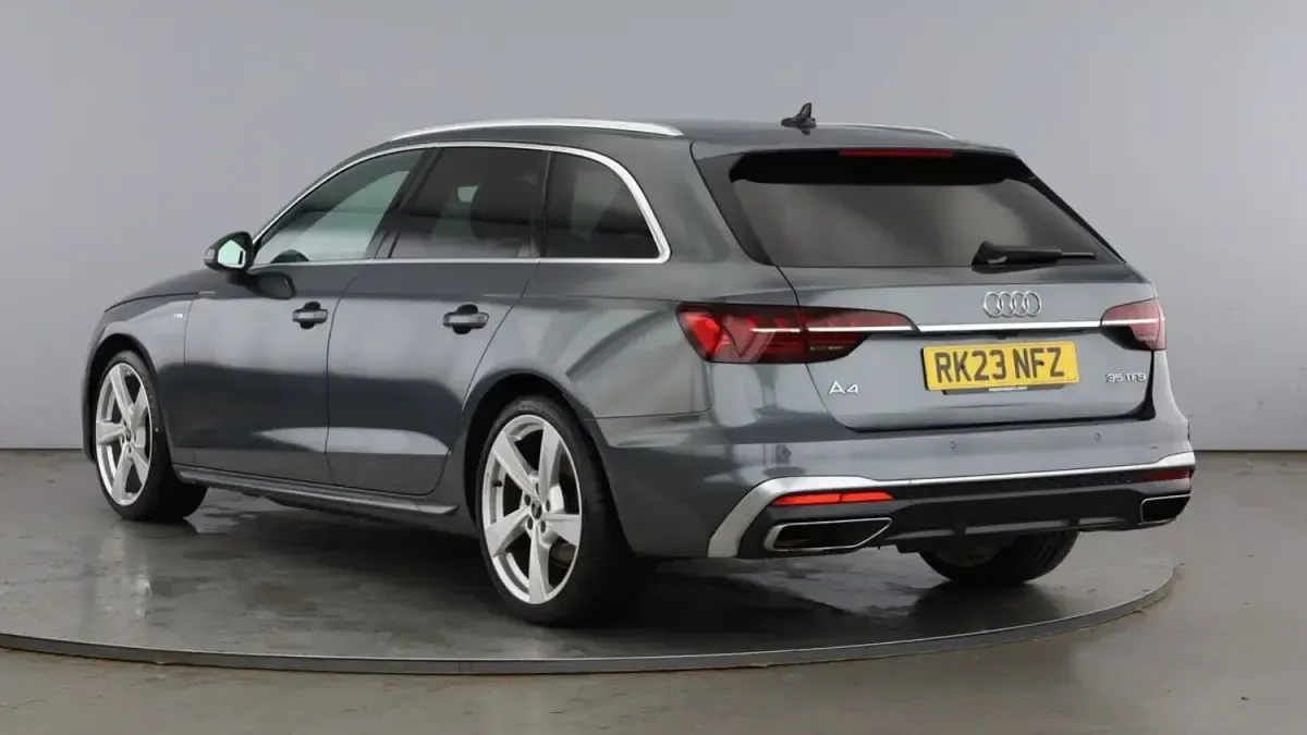Used Audi A4 S-Line 150 HP (110 kW) 2023 Grey Estate