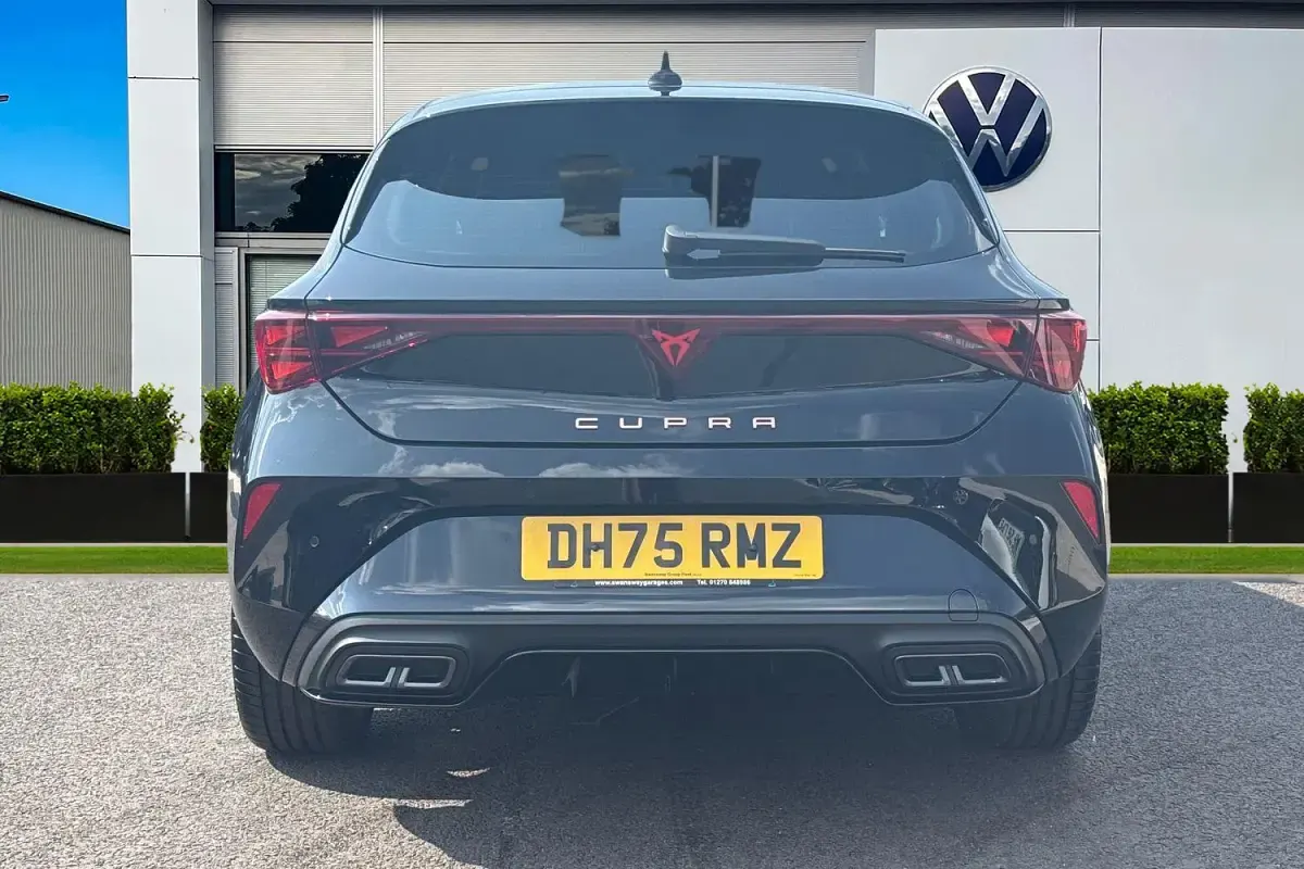 New Cupra Leon 2026 Black Hatchback