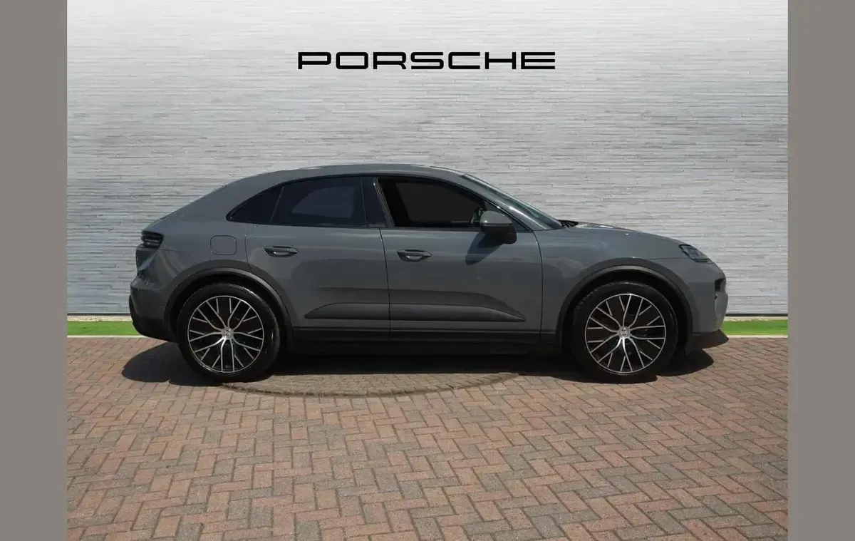 Used Porsche Macan 380 kW (517 HP) 2025 Grey SUV