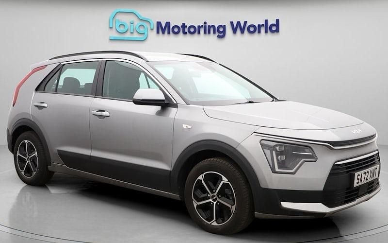 Used 2023 Kia Niro SUV | £16,750 (Good price) - Image 1/4