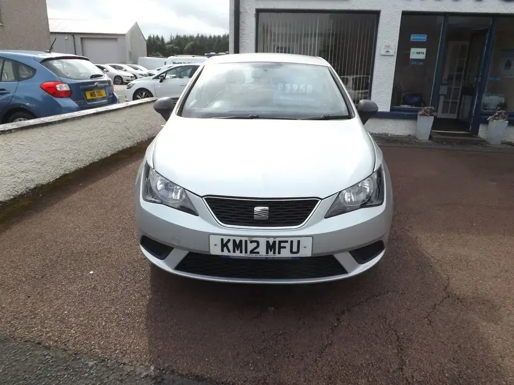 Used Seat Ibiza 105 HP (77 kW) 2012 Silver Hatchback