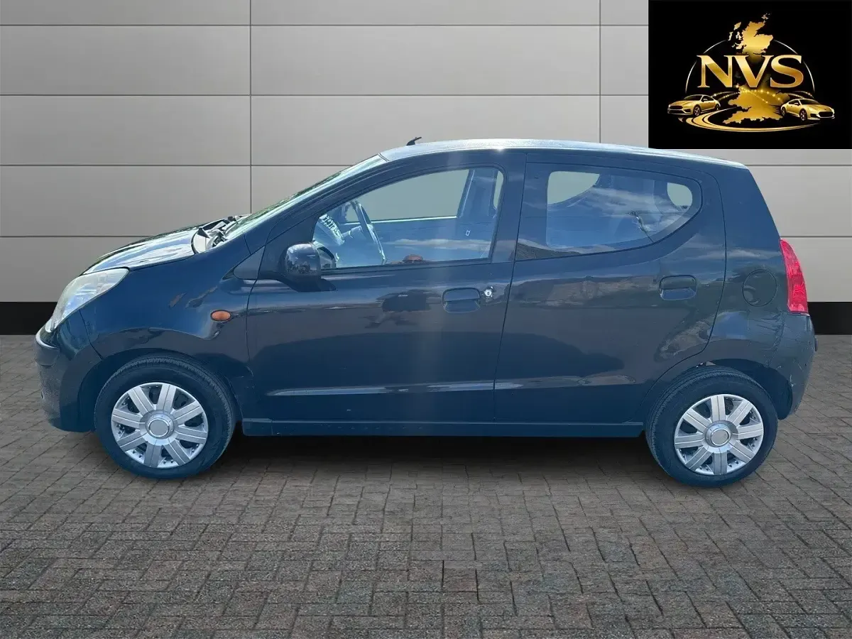 Used Nissan Pixo N-TEC 68 HP (50 kW) 2009 Black Hatchback