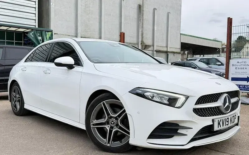 Used Mercedes A180 AMG Line Premium 116 HP (85 kW) 2019 Sedan