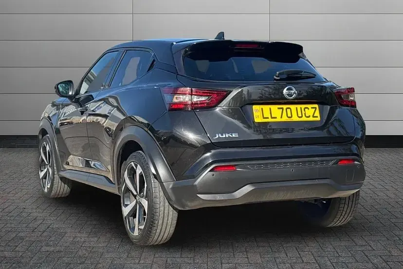 Used Nissan Juke Tekna 114 HP (83 kW) 2020 Black SUV