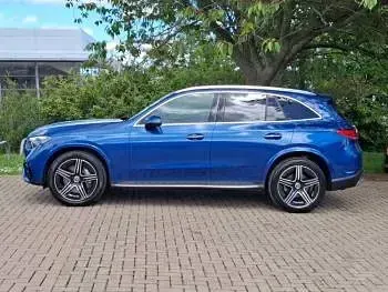 Used Mercedes GLC220 AMG Line Premium 197 HP (144 kW) 2023 Blue SUV