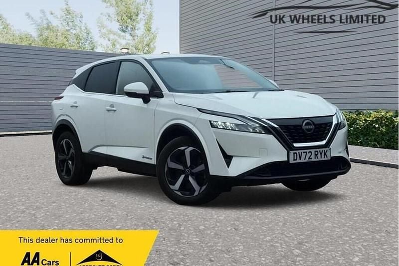 Used Nissan Qashqai N-Connecta 190 HP (139 kW) 2022 White SUV