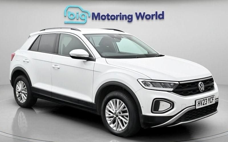Used VW T-Roc Life 150 HP (110 kW) 2025 SUV