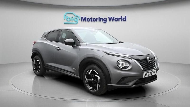 Used Nissan Juke N-Connecta 143 HP (105 kW) 2023 Grey SUV