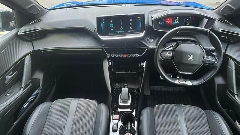 Used Peugeot e-208 GT 98 kW (134 HP) 2021 Blue Hatchback