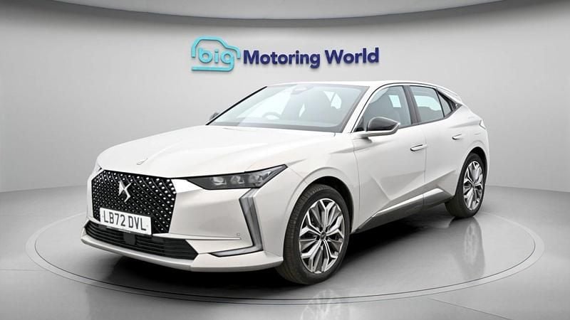 Used DS Automobiles DS4 Trocadero 225 HP (165 kW) 2022 White SUV