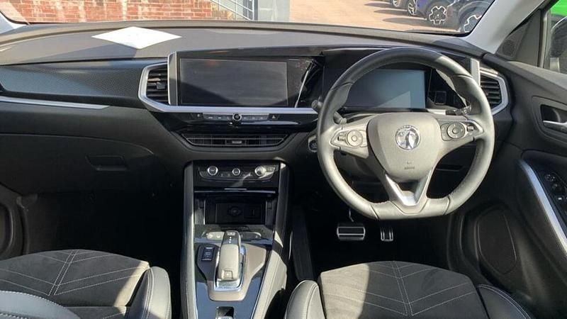 Used Vauxhall Grandland X Ultimate 128 HP (94 kW) 2022 Grey SUV