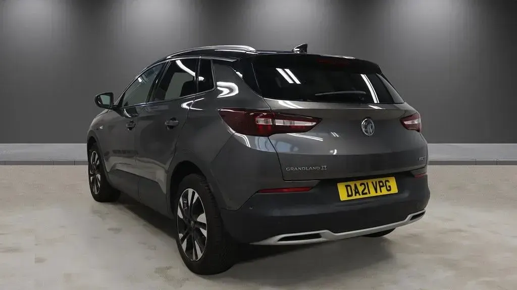 Used Vauxhall Grandland X Edition 130 HP (95 kW) 2021 Grey SUV