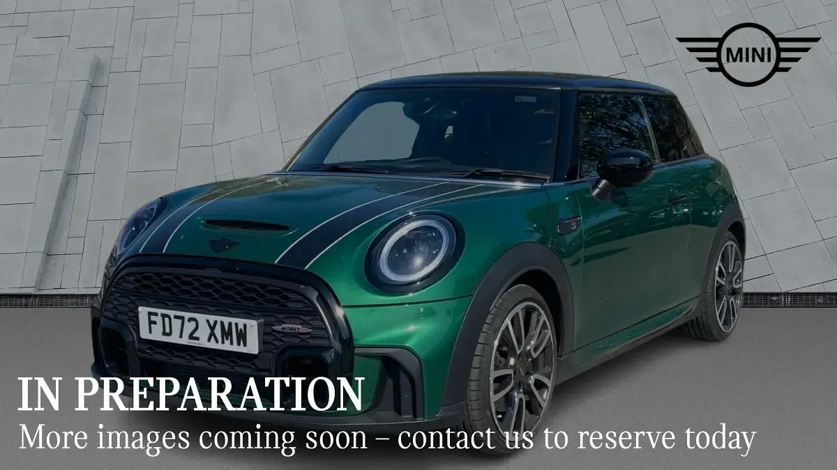 Usado Mini Cooper S Hatch 176 HP (129 kW) 2022 Verde Citadino