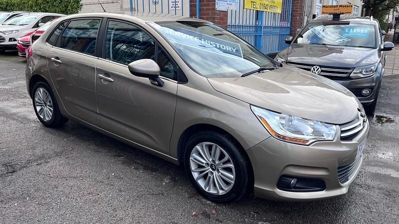 Beige Used 2015 Citroën C4 VTR Sport Hatchback | £4,999 (A bit pricey) - Image 1/4