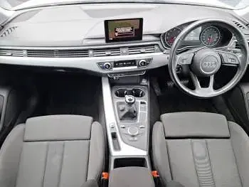 Used Audi A4 Sport 150 HP (110 kW) 2016 White Sedan