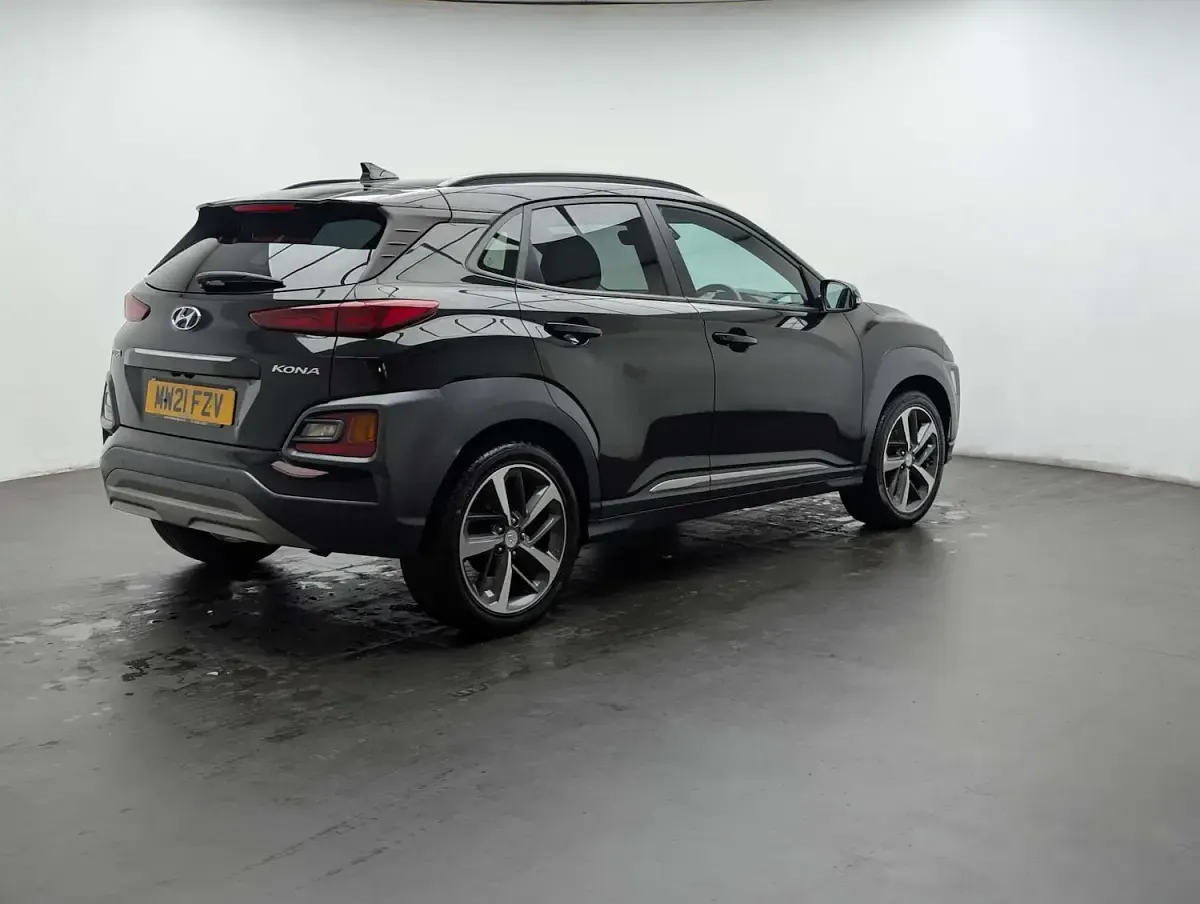 Used Hyundai Kona Premium 120 HP (88 kW) 2021 Black SUV