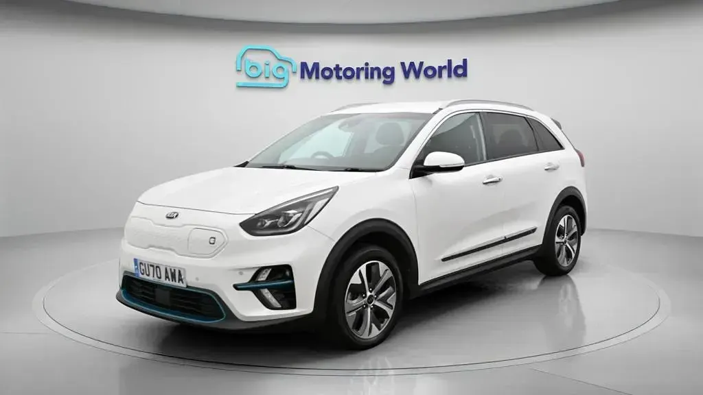 Used Kia e-Niro 147 kW (201 HP) 2020 White SUV
