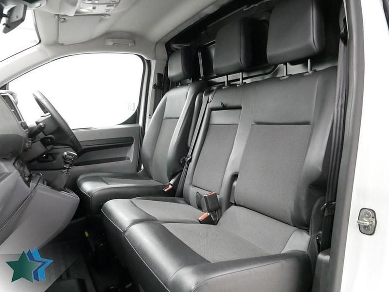 Used Citroën Dispatch 120 HP (88 kW) 2021 White MPV