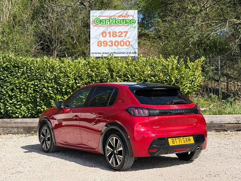Used Peugeot 208 GT 100 HP (73 kW) 2021 Red Hatchback