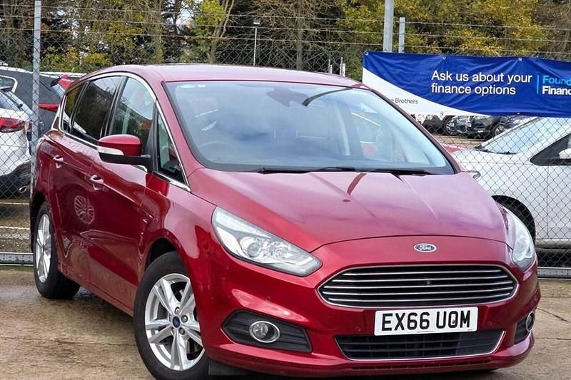 Used 2016 Ford S-MAX Titanium | £7,990 (Fair price) - Image 1/1