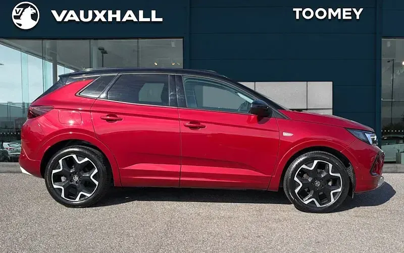 Used Vauxhall Grandland X Ultimate 131 HP (96 kW) 2024 Red SUV