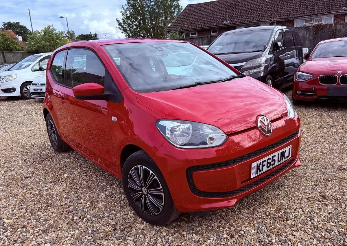 Used VW up! SE 2015 Red Hatchback