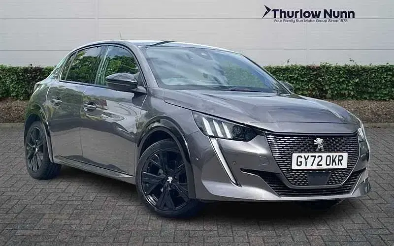 Used Peugeot 208 Premium 102 HP (75 kW) 2022 Hatchback