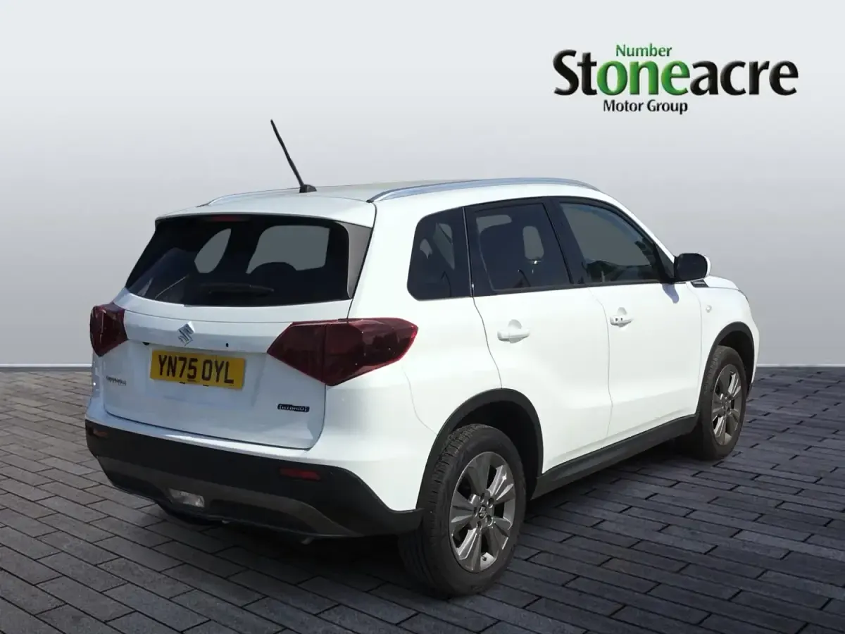 New Suzuki Vitara 116 HP (85 kW) 2025 White SUV