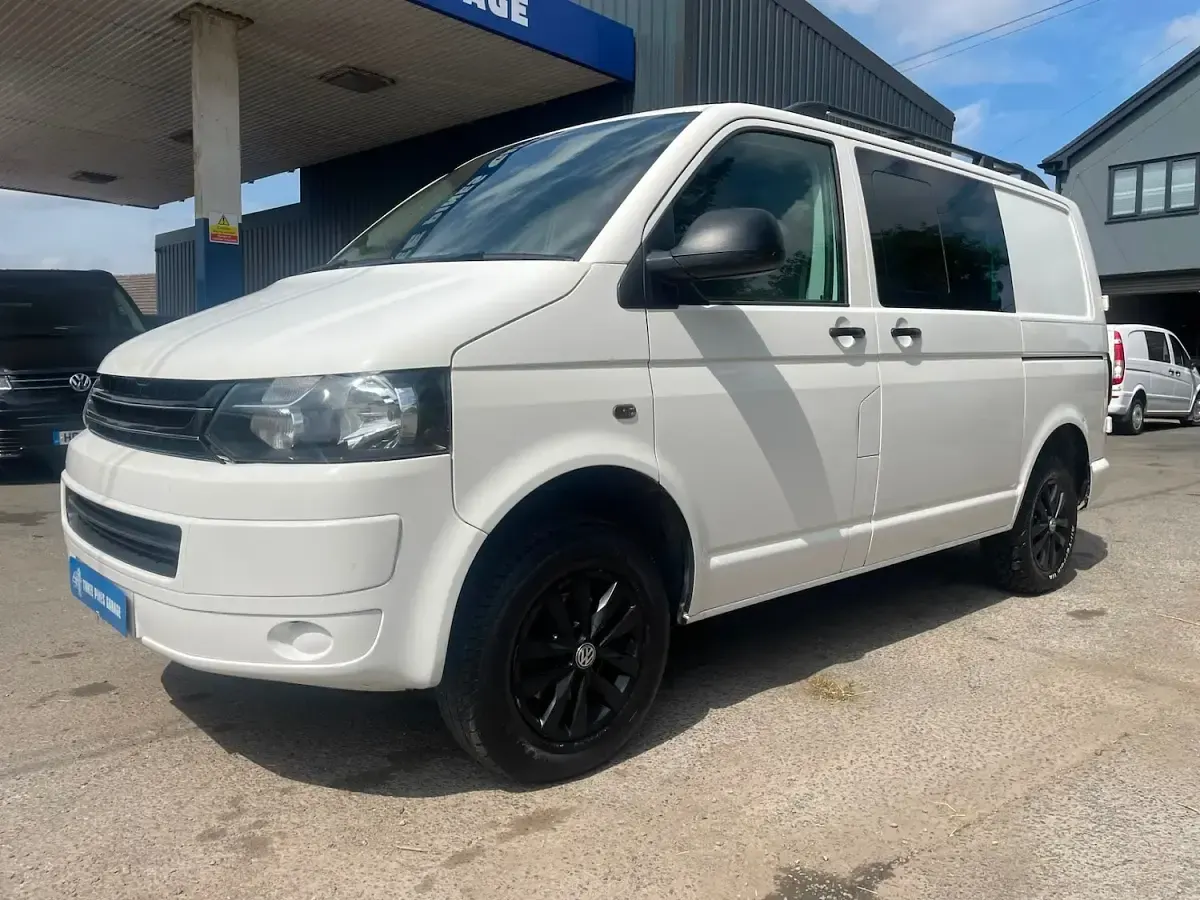 Used VW T5 Startline 102 HP (75 kW) 2015 White Van