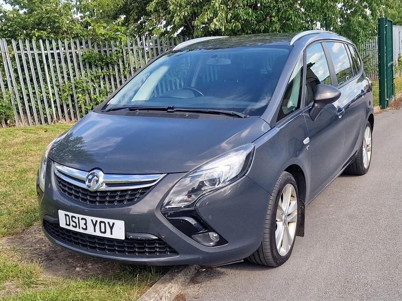 Used Vauxhall Zafira SRi 2013 Grey MPV