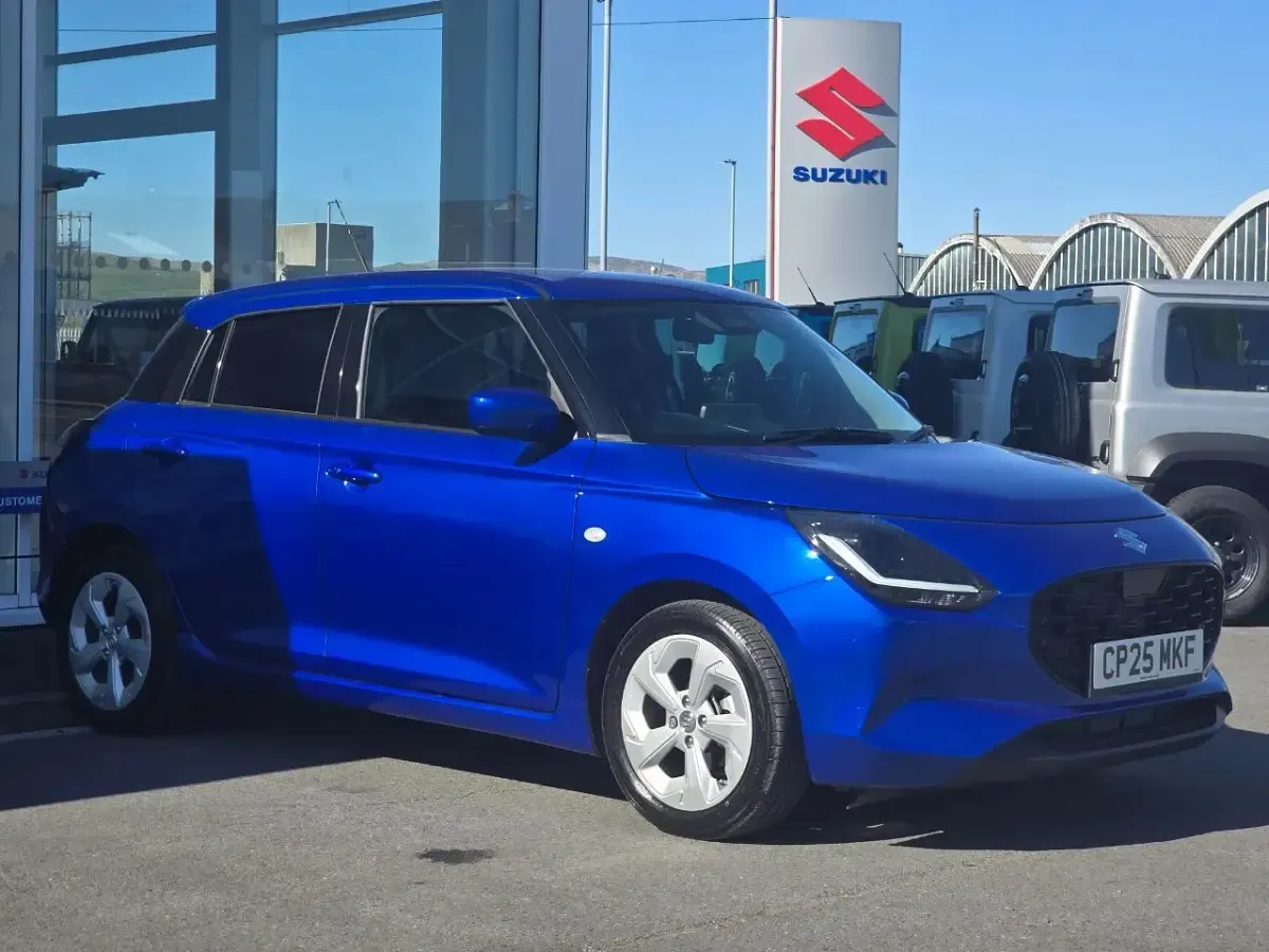 Nowe Suzuki Swift 82 KM (60 kW) 2025 Niebieski Hatchback